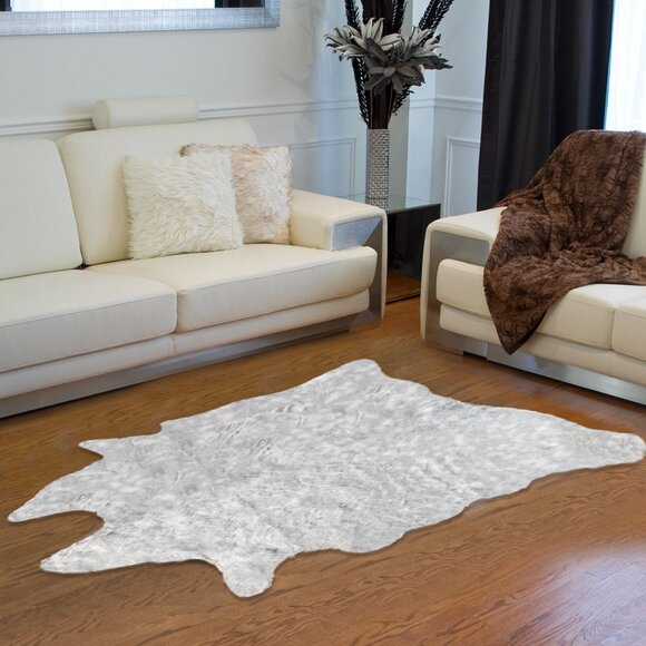Luxe Home Decor Classic Faux Hide Rug | 1-Piece | Grey | 5.25'x7.5' - Picture 2 of 3
